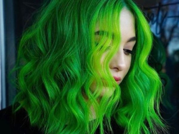 Intermediate Listening Lesson 25 - I Want to Dye My Hair Green